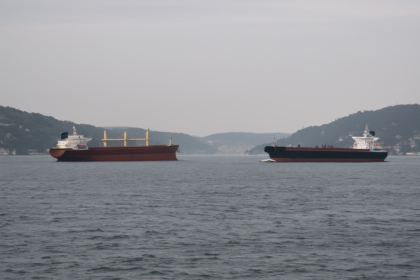 U.S. Reports Nearly 1,000 Vessel Transits Through Strait of Hormuz