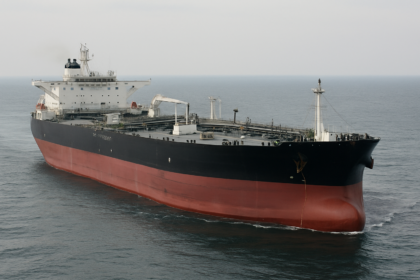 Shipping Sector Braces for Hormuz Reopening Amid Peace Deal Talks