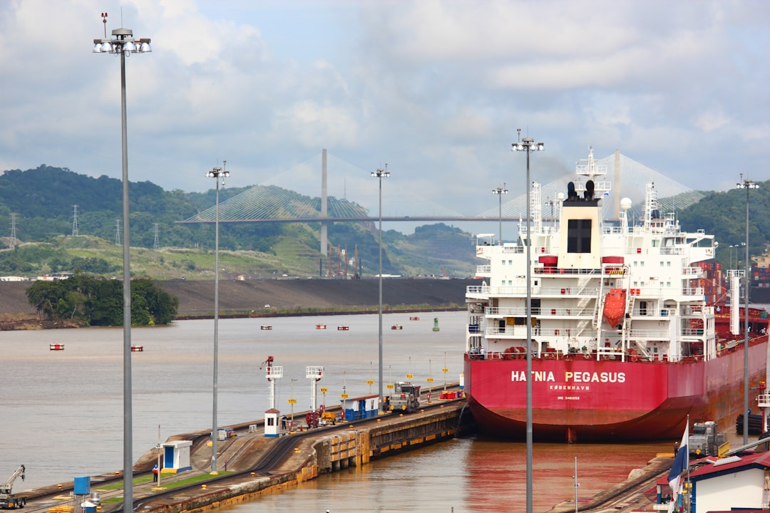 Suez Canal Oil-Tanker Traffic Soars as Hormuz Strait Faces Shutdown