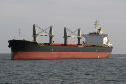 COSCO Orders 24 Dry Bulk Vessels in $1.27 Billion Leasing Deal