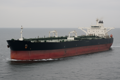 Supertankers Under Increased Attack Risk in Hormuz Region