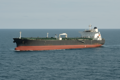 Sanctioned Tanker Caroline Bezengi Leaks Oil Near Oman Coast
