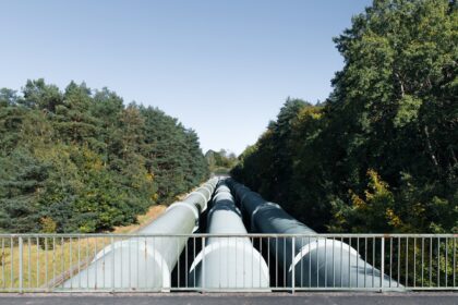 Iraq and Syria Finalize Agreement for Oil Pipeline Construction