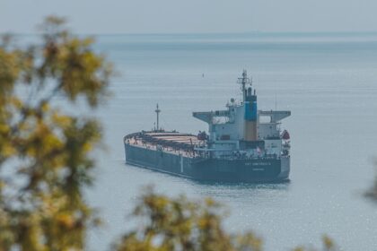 Aruna Shipping Expands Fleet with 10 Ultramax Bulk Carriers in China