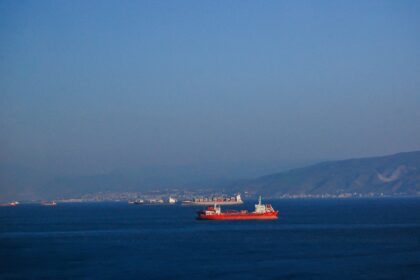 Insurers Extend Red Sea High-Risk Zone Amid Houthi Attacks