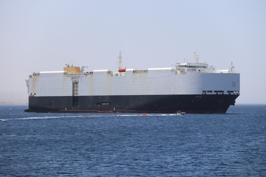 Russia Deploys First Conventional LNG Carrier to Arctic LNG 2 Project
