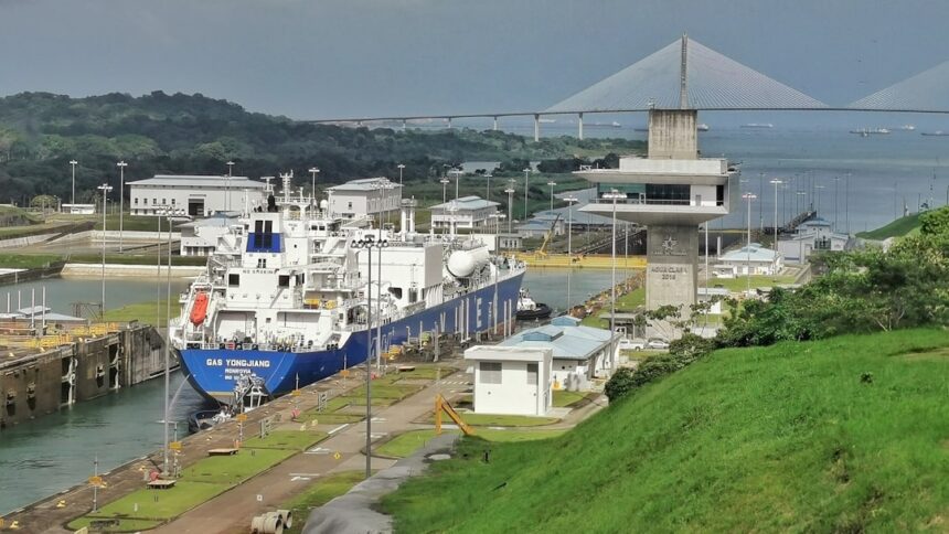 Panama Canal to Implement New Draft Restrictions Amid El Niño Effects