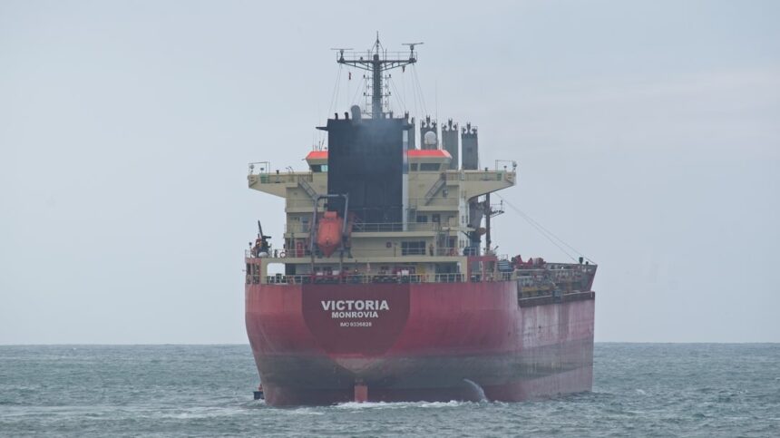 UK Expands Sanctions Targeting Arctic LNG Carrier and Oil Tankers