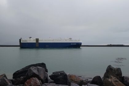 Min Jiang Kou Crew Rescued After Engine Room Fire South of Costa Rica