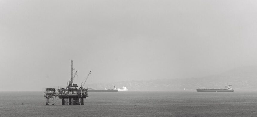 IEA Reports Oil Market Stressed Amid Strait of Hormuz Conflicts