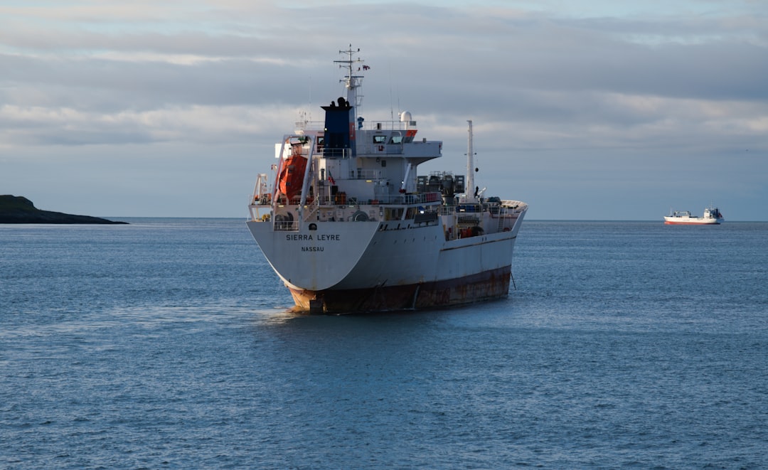 Red Sea Attacks Intensify Risks for Oil Tankers Amid Iran Conflict