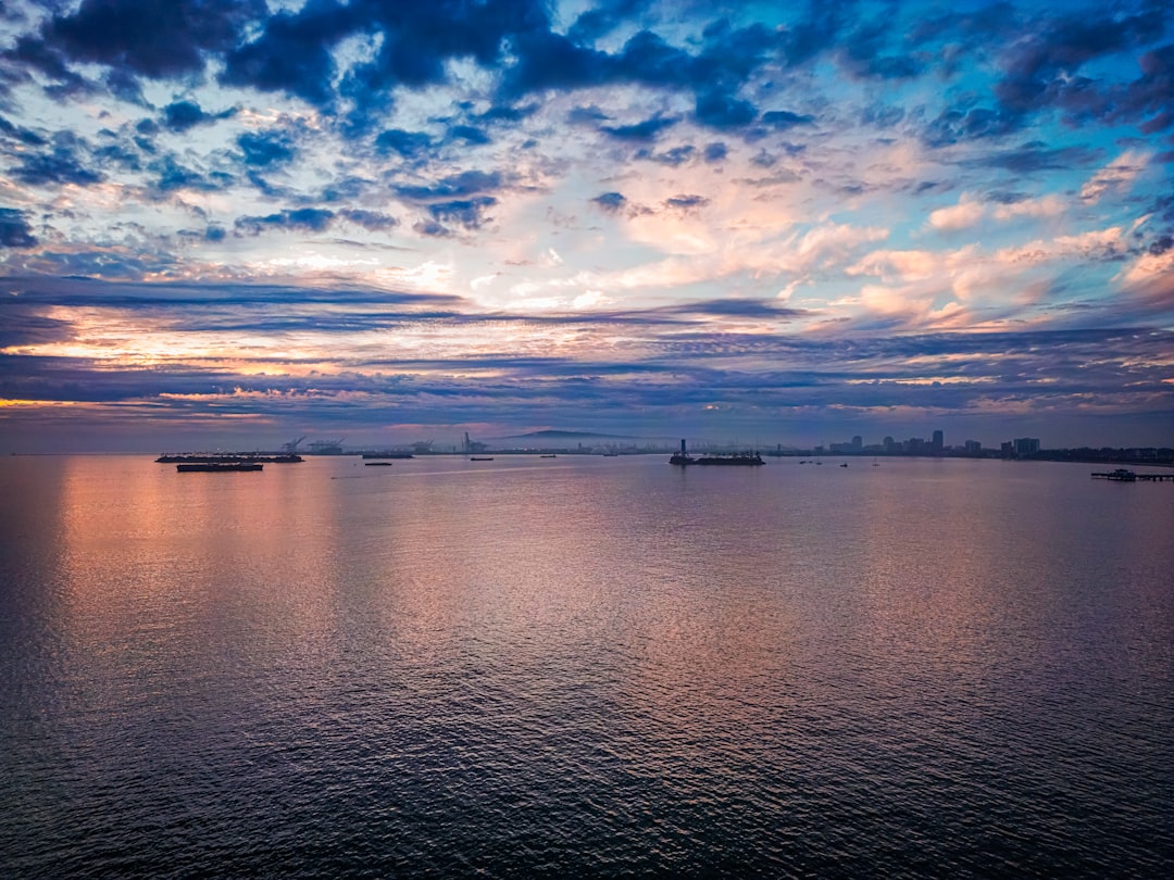 VLCC Rates Surge Amid Crude Buying and Hormuz Crisis