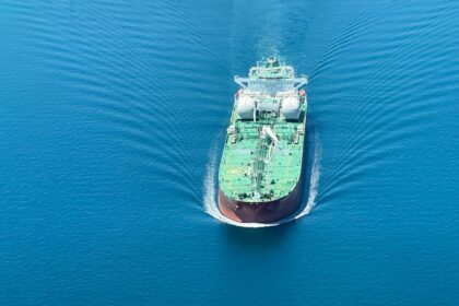 Tanker Struck by Projectiles in Strait of Hormuz Amid Rising Tensions