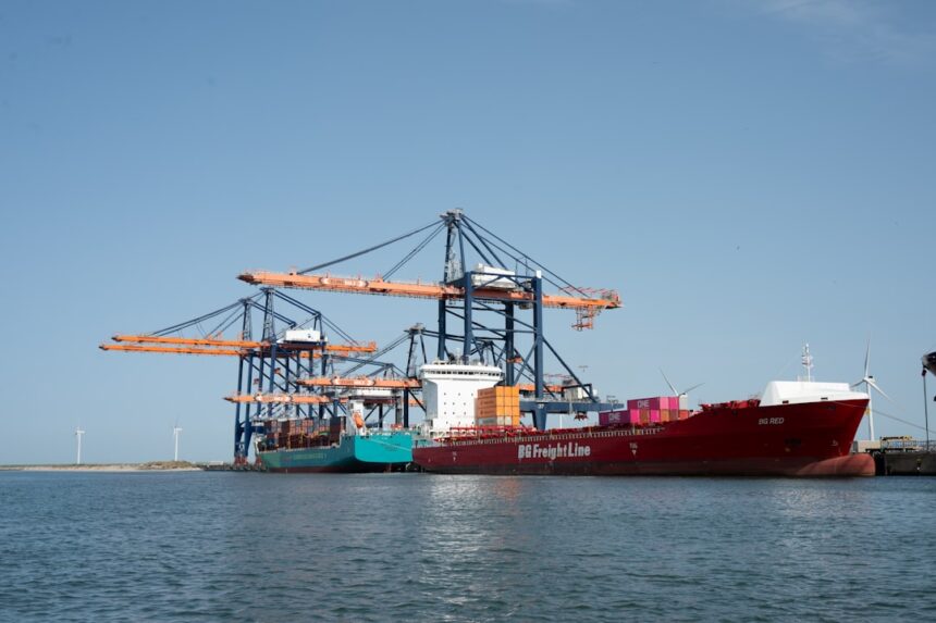 CSSC Shipping Expands Dry Bulk Fleet with 10 New 80,000 DWT Carriers