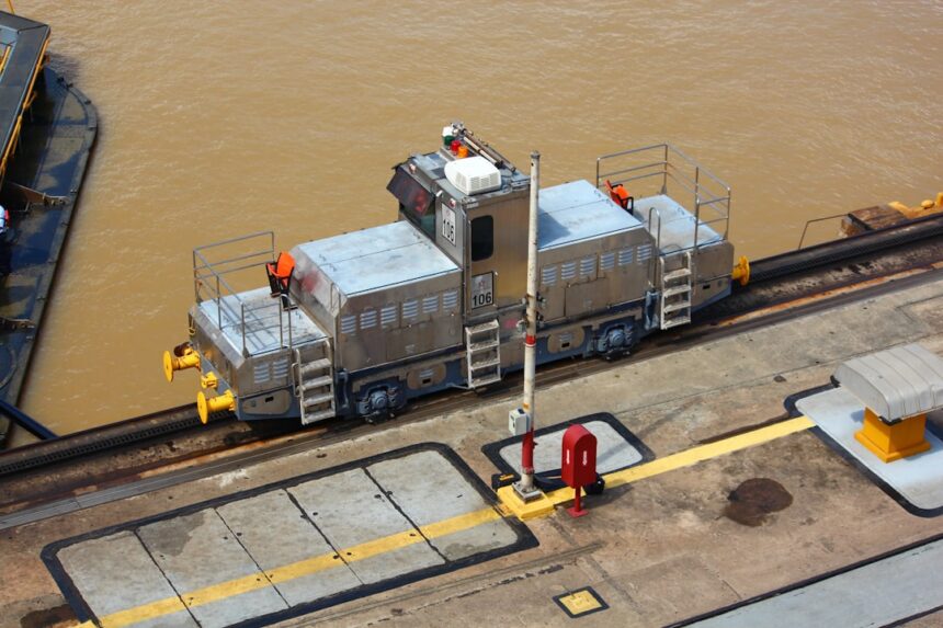 Panama Canal Delays Draft Reduction Amid Improving Water Levels