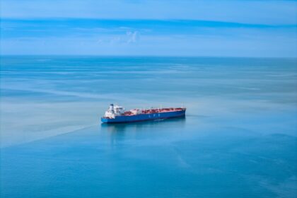 HMM Secures $3.4 Billion Iron Ore Contract with Vale