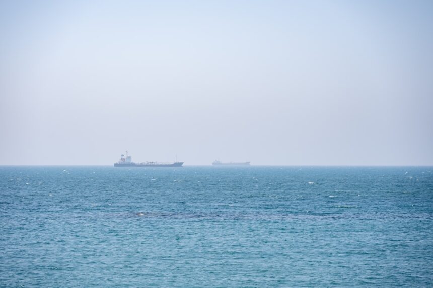 US Forces Attack Iranian Oil Tankers Following Missile Threats