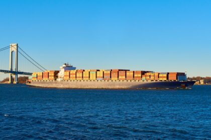 Maersk Surpasses COSCO as Largest Intra-Asia Container Carrier
