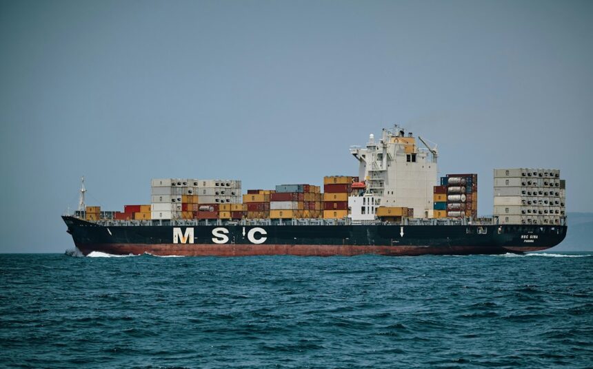 Transpacific-Asia-Europe Container Rates Diverge Amid Market Shifts