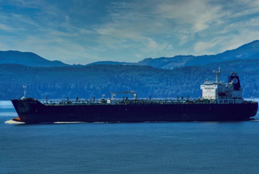 Venezuelan Oil Sales Stagnate Amid Rising Freight Costs