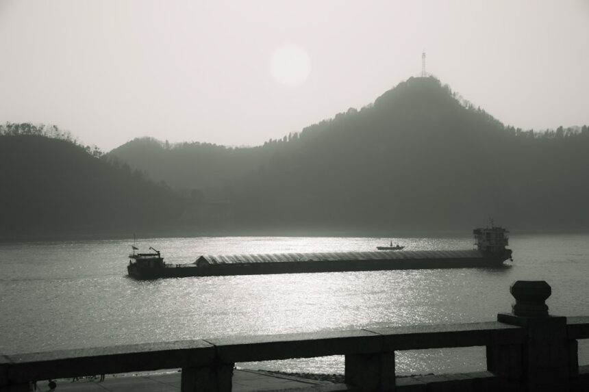 Record Low Rhine Levels Challenge Shipping Companies' Operations