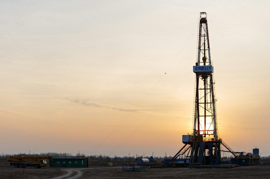 Tullow Oil Secures Noble Faye Kozack for Ghana Drilling Campaign