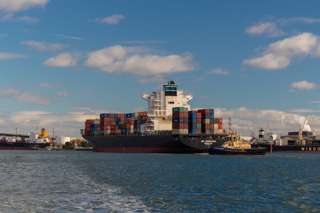 Great Lakes Shipping Faces Turbulence Amid US Tariffs on Canada Trade
