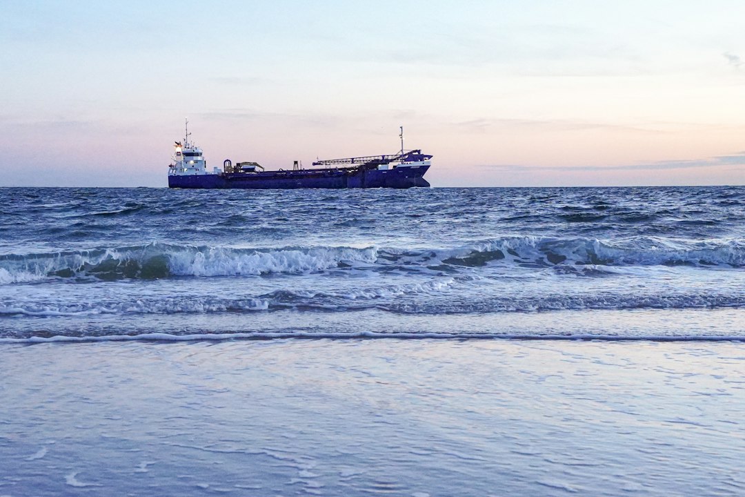 Supercharged Tanker Earnings Draw New Investment Amid Geopolitical Tensions