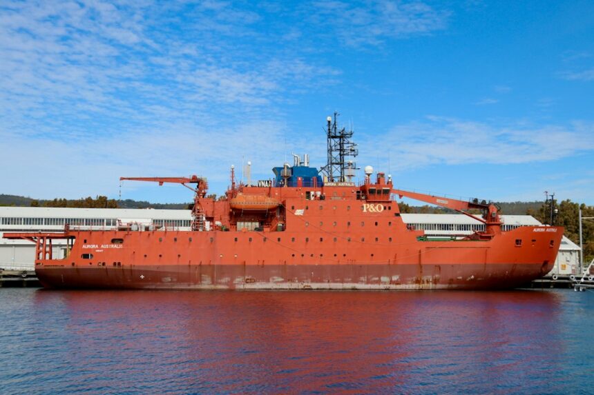 Surge in Shadow Fleet Traffic on Northern Sea Route Raises Safety Concerns