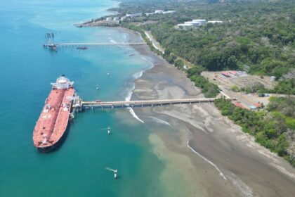 Russian Tanker Operators Achieve Record Crude Exports Amid Sanctions
