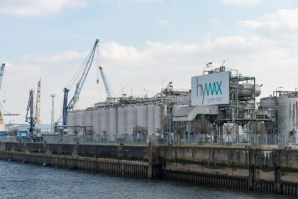 Ship Recycling Rates Hit Record Low Amid Ageing Global Fleet