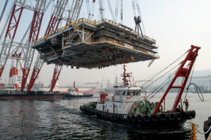 HD Hyundai and Kiewit Partner to Develop US Shipyard, Creating 3,000 Jobs