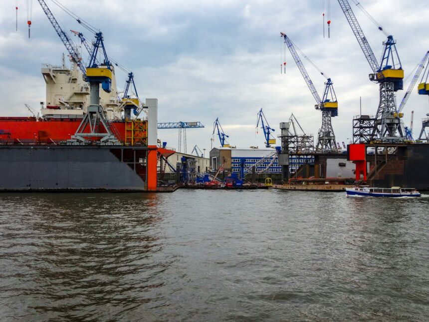 HD Hyundai and Kiewit Collaborate on New U.S. Shipyard Initiative