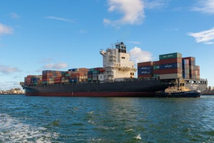 MSC Victorine Sustains Damage After Collision in Bremerhaven