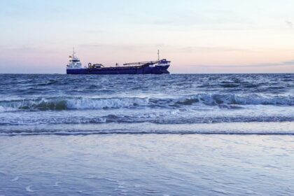 Odfjell Sells Chemical Tankers Bow Elm and Bow Lind for Over $62M
